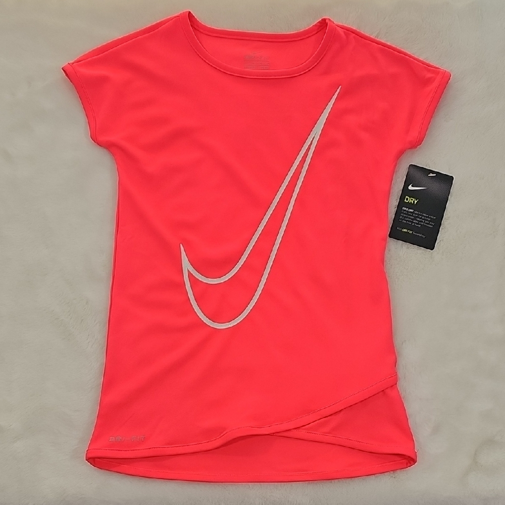 Nike Dri-Fit Pink & White Shirt Girls Size 6 (5-6). NWT